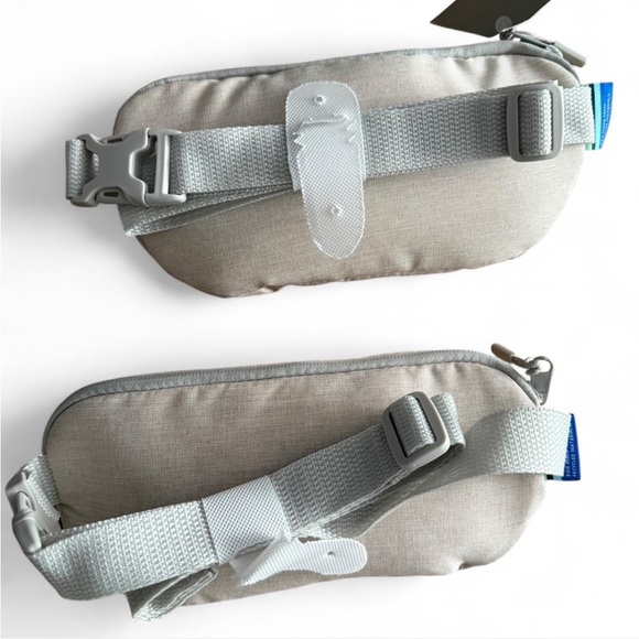 2 Therabody Cream Belt Bag / Fanny Packs and 2 Theraface Kits - Picture 4 of 5